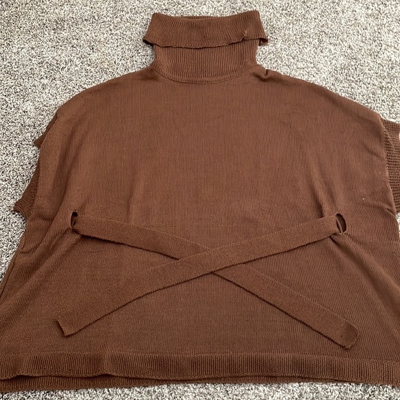 H & M tie front sweater one size - Picture 2 of 5